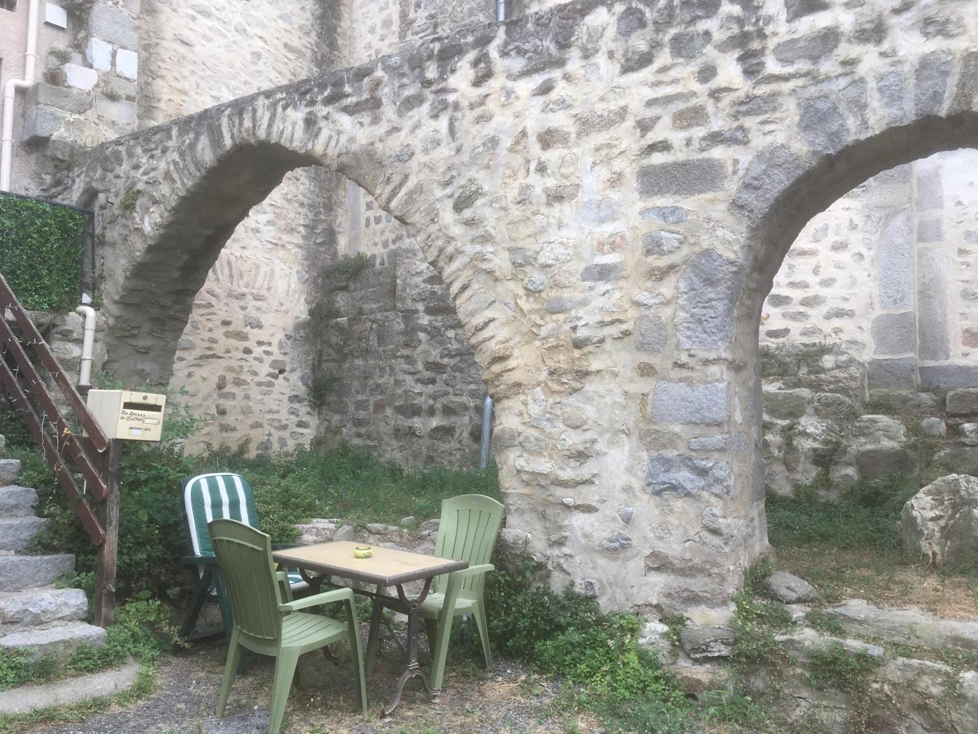 Апартаменти Les Arches Du Cloitre Corneilla-de-Conflent Екстер'єр фото